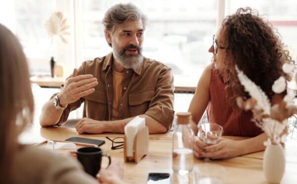 5 étapes pour bien communiquer avec ses clients