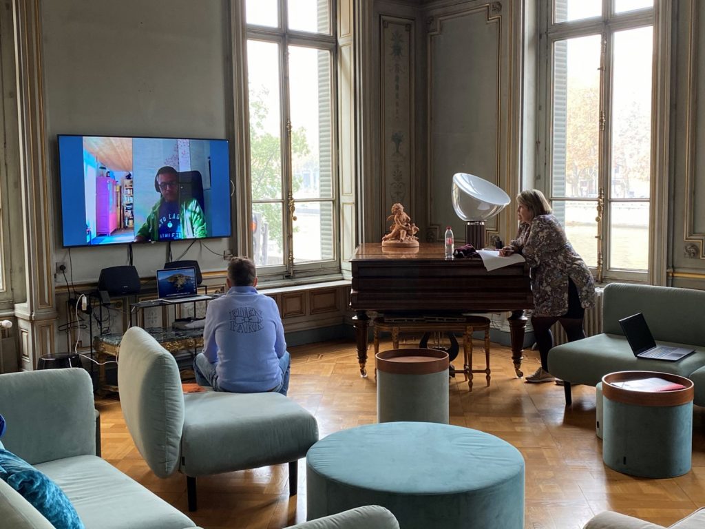 small-formation-comp